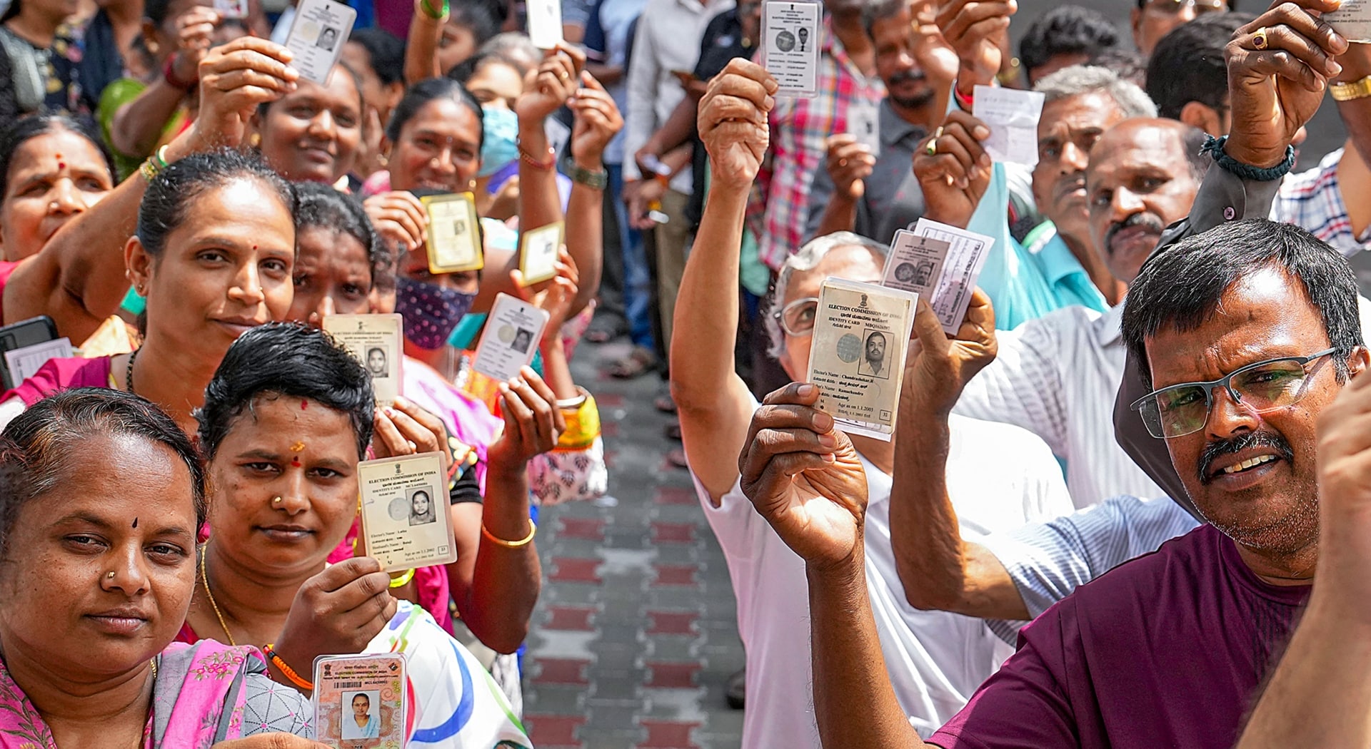 آشنایی با سیستم‌های موفق مدیریت محلی دیجیتال در سایر کشورها