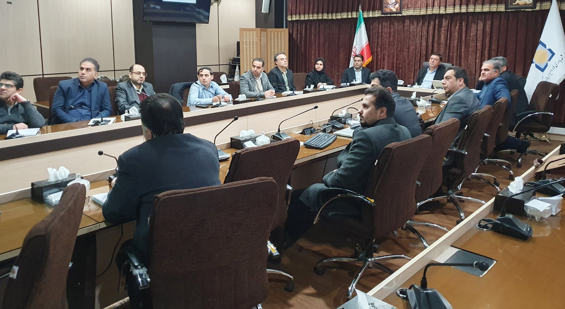جلسه بررسی توانمندی‌های سماد در سازمان شهرداری‌ها و دهیاری‌ها