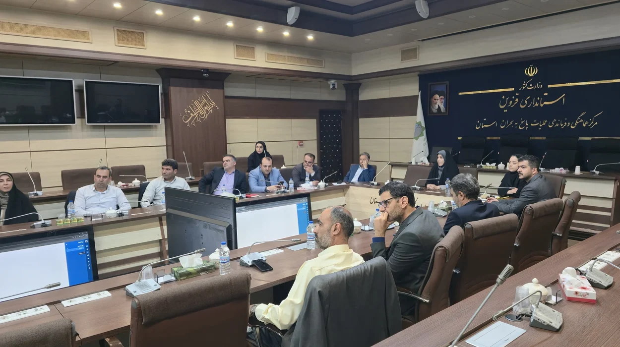نشست تخصصی و آموزشی سامانه سماد با حضور بخشداران و مدیرکل دفتر امور روستایی استان قزوین نشست تخصصی و آموزشی سامانه سماد با حضور بخشداران و مدیرکل دفتر امور روستایی استان قزوین | تدبیرنگر